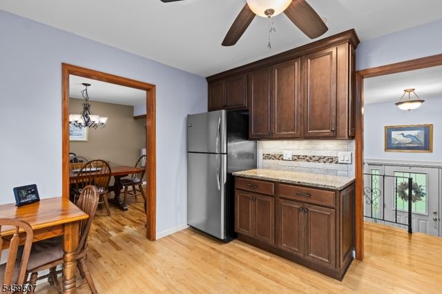20 Edward Dr, Mount Olive Twp., NJ 07836