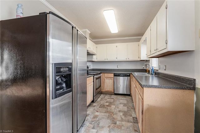 5204 Woodlane Drive, Julian, NC 27283