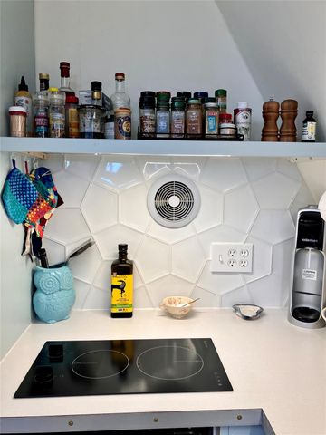 2102 Travis Heights BLVD Unit C, Austin, TX 78704