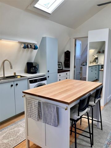 2102 Travis Heights BLVD Unit C, Austin, TX 78704