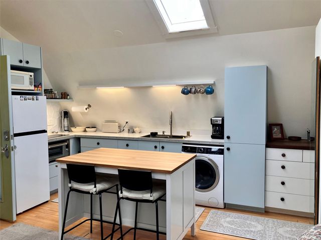 2102 Travis Heights BLVD Unit C, Austin, TX 78704