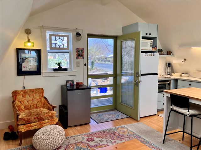 2102 Travis Heights BLVD Unit C, Austin, TX 78704