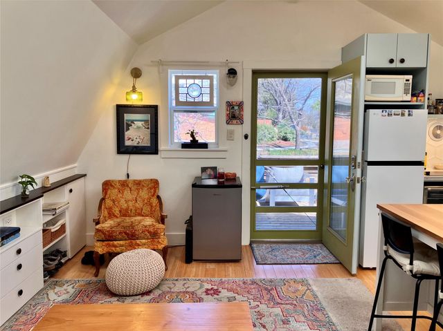 2102 Travis Heights BLVD Unit C, Austin, TX 78704