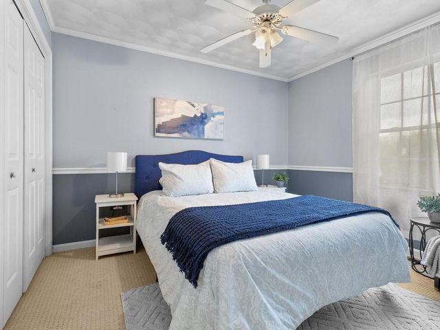 44 Orchard Valley Drive, Cranston, RI 02921