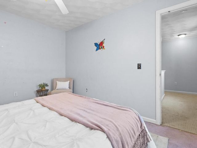 44 Orchard Valley Drive, Cranston, RI 02921