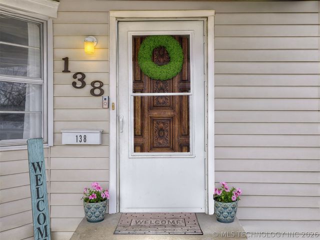 138 Rockwood Avenue, Bartlesville, OK 74006