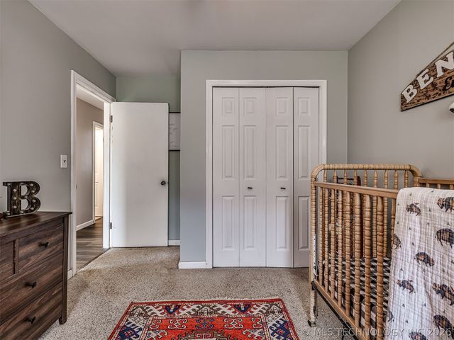 138 Rockwood Avenue, Bartlesville, OK 74006