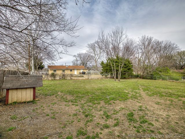 138 Rockwood Avenue, Bartlesville, OK 74006