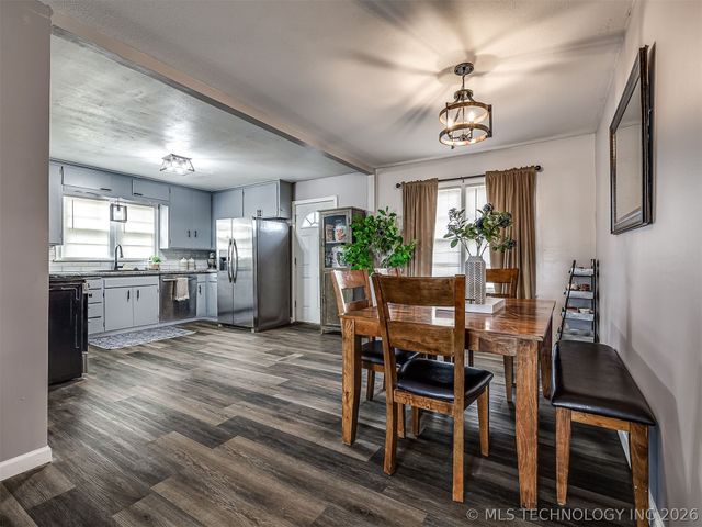 138 Rockwood Avenue, Bartlesville, OK 74006