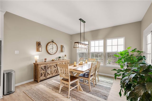 120 Twilight Dr, North Strabane, PA 15317