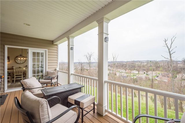 120 Twilight Dr, North Strabane, PA 15317