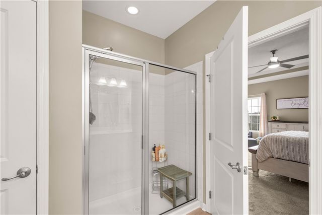 120 Twilight Dr, North Strabane, PA 15317