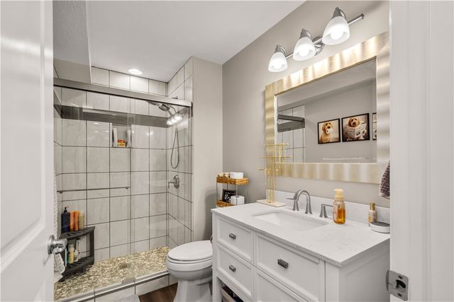 120 Twilight Dr, North Strabane, PA 15317