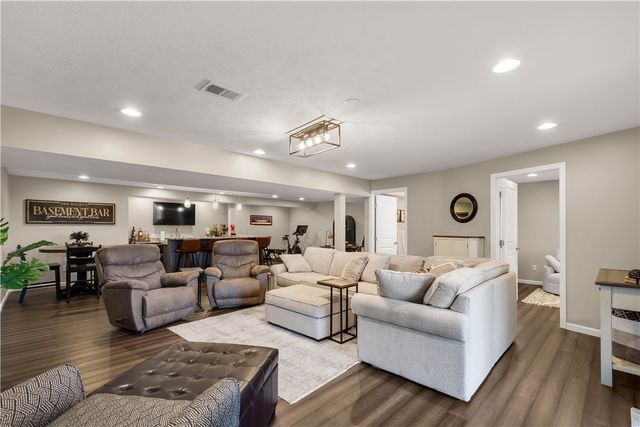 120 Twilight Dr, North Strabane, PA 15317