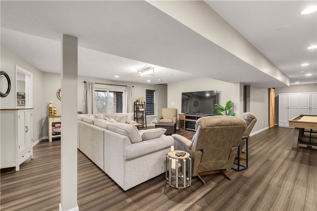 120 Twilight Dr, North Strabane, PA 15317