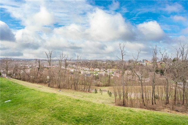 120 Twilight Dr, North Strabane, PA 15317