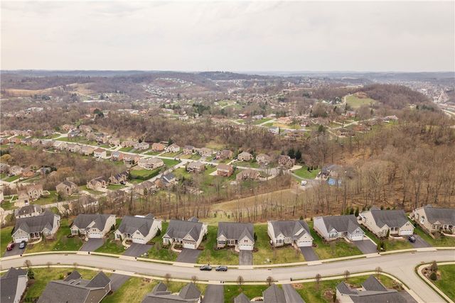 120 Twilight Dr, North Strabane, PA 15317