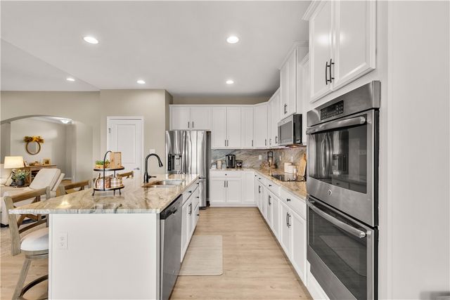 120 Twilight Dr, North Strabane, PA 15317