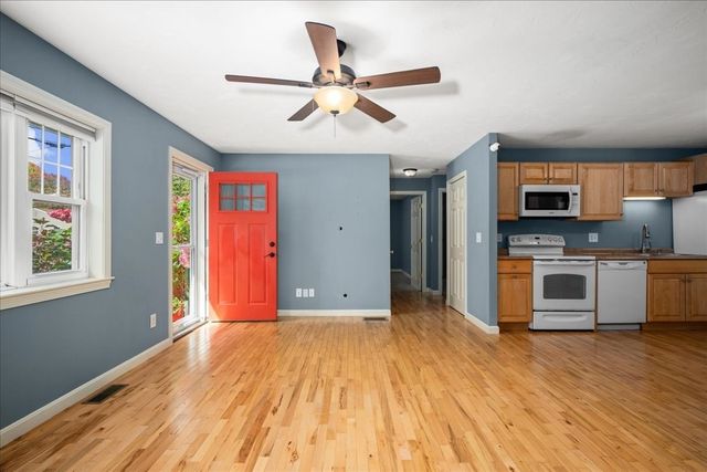 165 Peter Salem Rd, Leicester, MA 01524