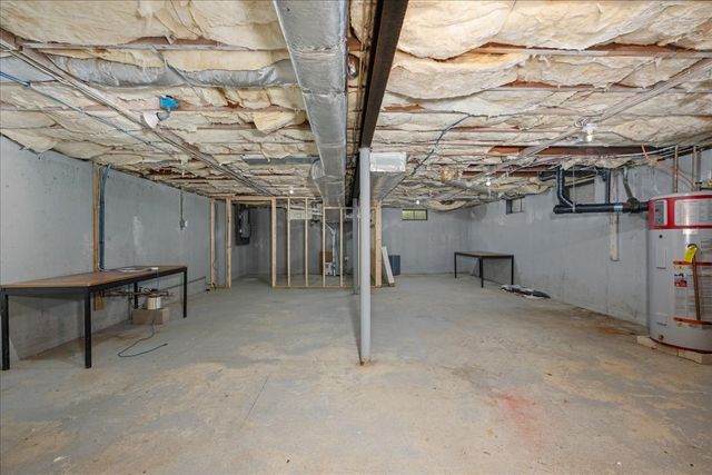 165 Peter Salem Rd, Leicester, MA 01524