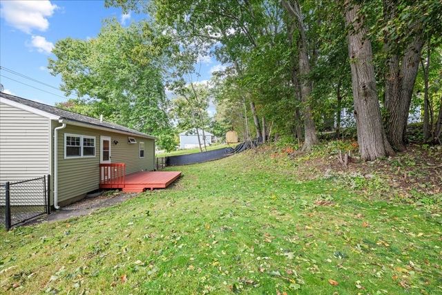 165 Peter Salem Rd, Leicester, MA 01524