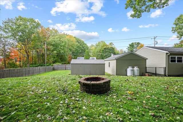 165 Peter Salem Rd, Leicester, MA 01524
