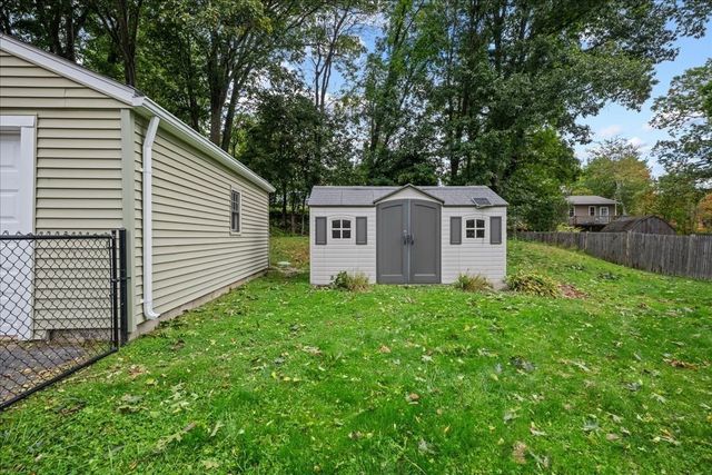 165 Peter Salem Rd, Leicester, MA 01524