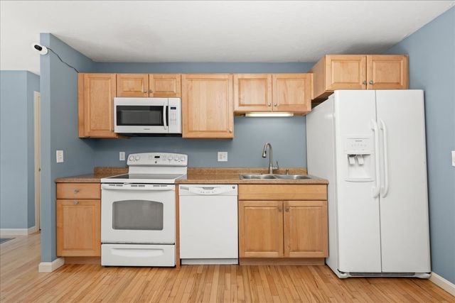 165 Peter Salem Rd, Leicester, MA 01524