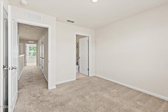 856 ROTARY Road, Jacksonville, FL 32211