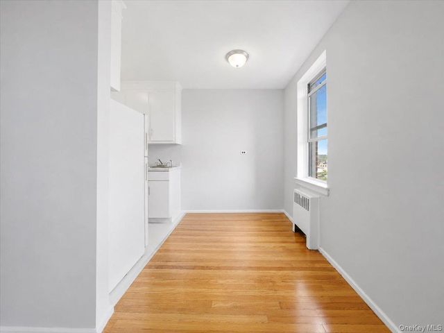 2630 Kingsbridge terrace 3A, Bronx, NY 10463