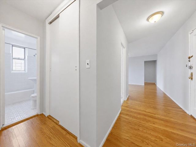 2630 Kingsbridge terrace 3A, Bronx, NY 10463