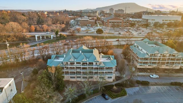 733 Battery Pl Apt 101, Chattanooga, TN 37403