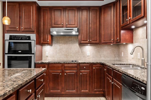 733 Battery Pl Apt 101, Chattanooga, TN 37403