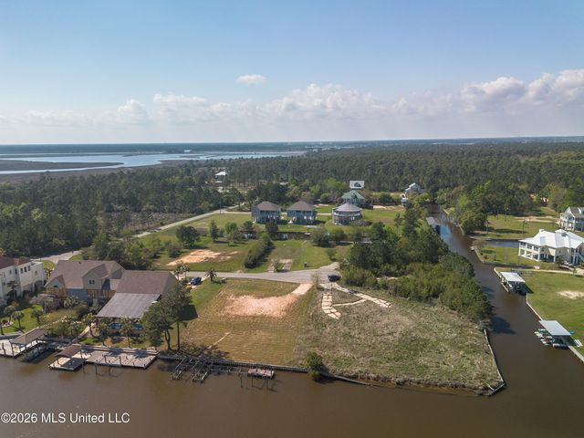 1348 Poki Place, Diamondhead, MS 39525