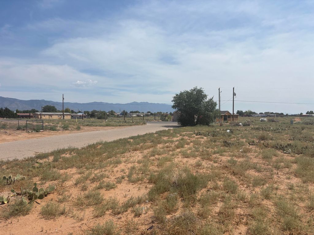 TRACT 13 Blk 5 Unit 11, Meadow Lake, NM 87031