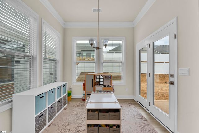 1961 Crumhorn Avenue, Boiling Springs, SC 29316