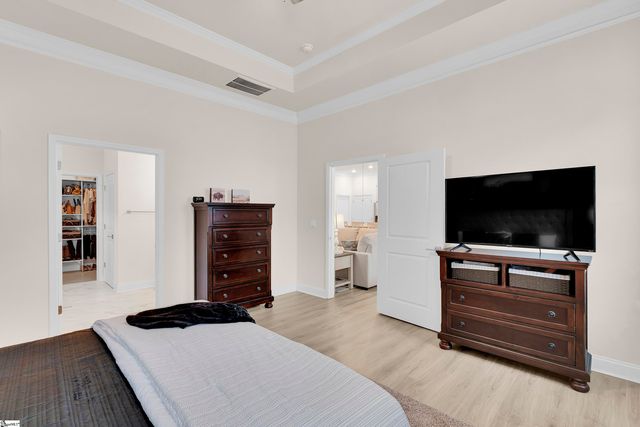 1961 Crumhorn Avenue, Boiling Springs, SC 29316