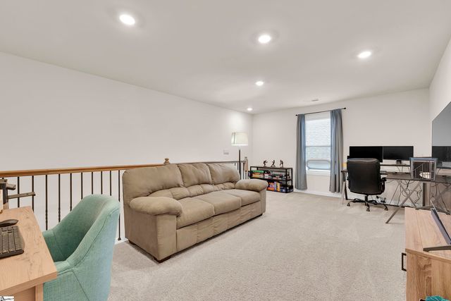 1961 Crumhorn Avenue, Boiling Springs, SC 29316