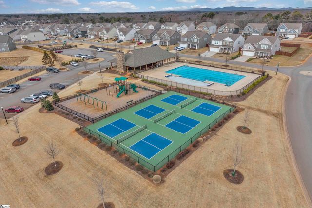 1961 Crumhorn Avenue, Boiling Springs, SC 29316