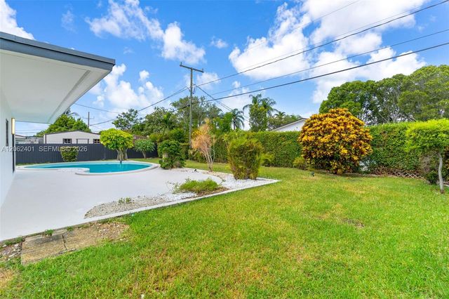 17630 SW 108th Ct, Miami, FL 33157