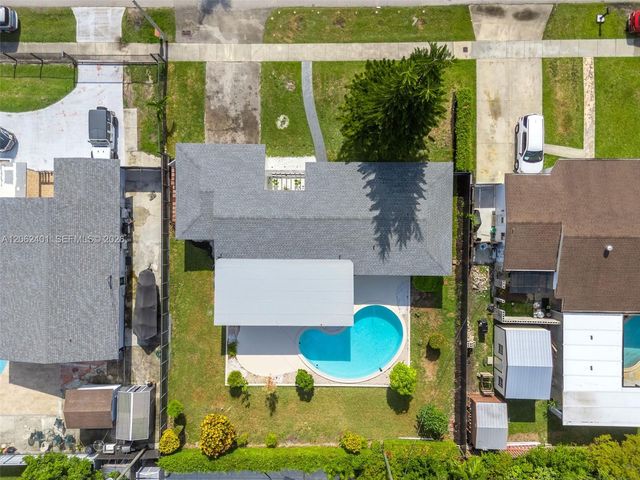 17630 SW 108th Ct, Miami, FL 33157