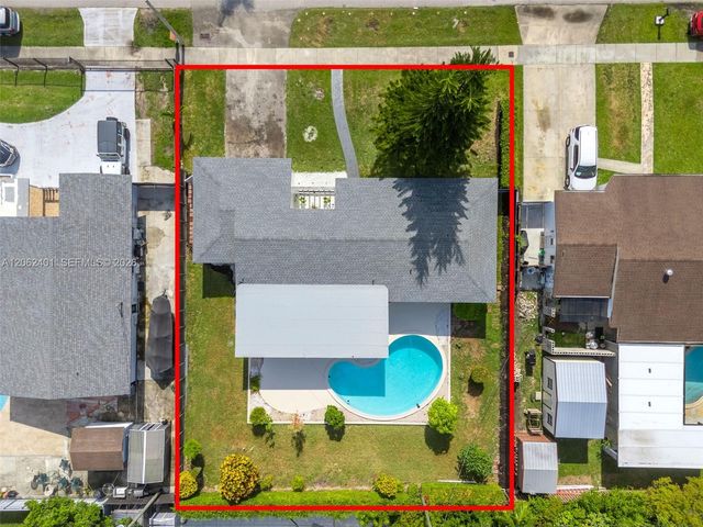 17630 SW 108th Ct, Miami, FL 33157