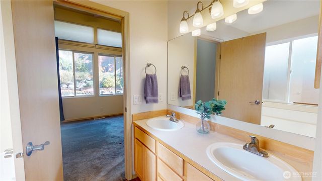 1603 NW Seasons Lane, Silverdale, WA 98383