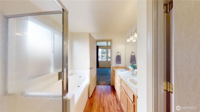 1603 NW Seasons Lane, Silverdale, WA 98383