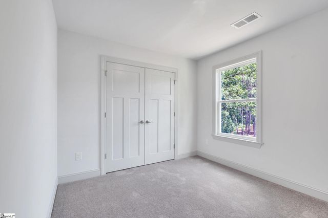 139 Mountain Lake Drive, Piedmont, SC 29673