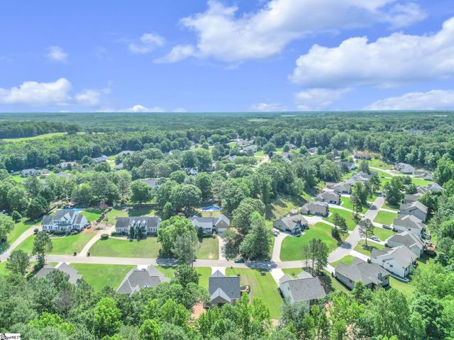 139 Mountain Lake Drive, Piedmont, SC 29673