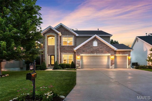 612 Wyndview Drive, Lake St Louis, MO 63367