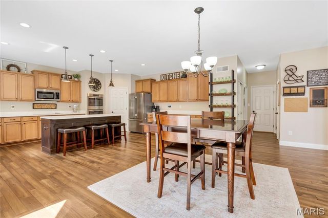 612 Wyndview Drive, Lake St Louis, MO 63367