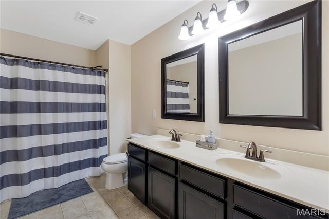 612 Wyndview Drive, Lake St Louis, MO 63367
