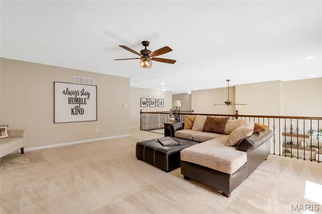 612 Wyndview Drive, Lake St Louis, MO 63367